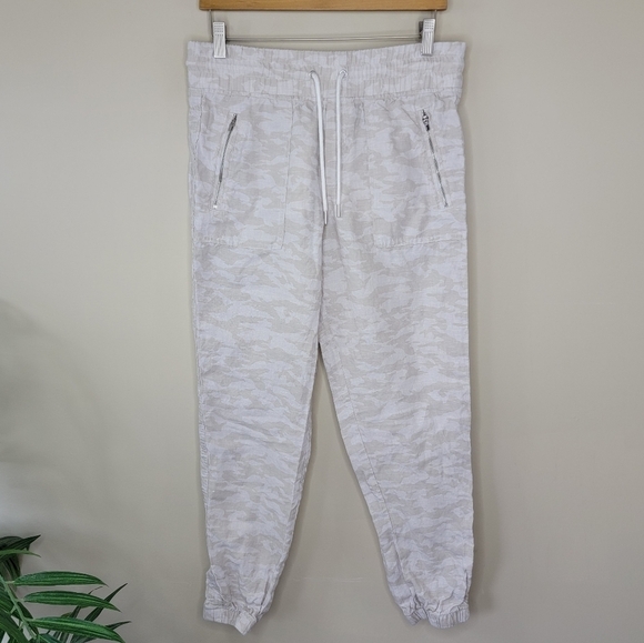 Athleta | Camo Cabo Tide Linen Jogger Pants Size 8 - Picture 1 of 6
